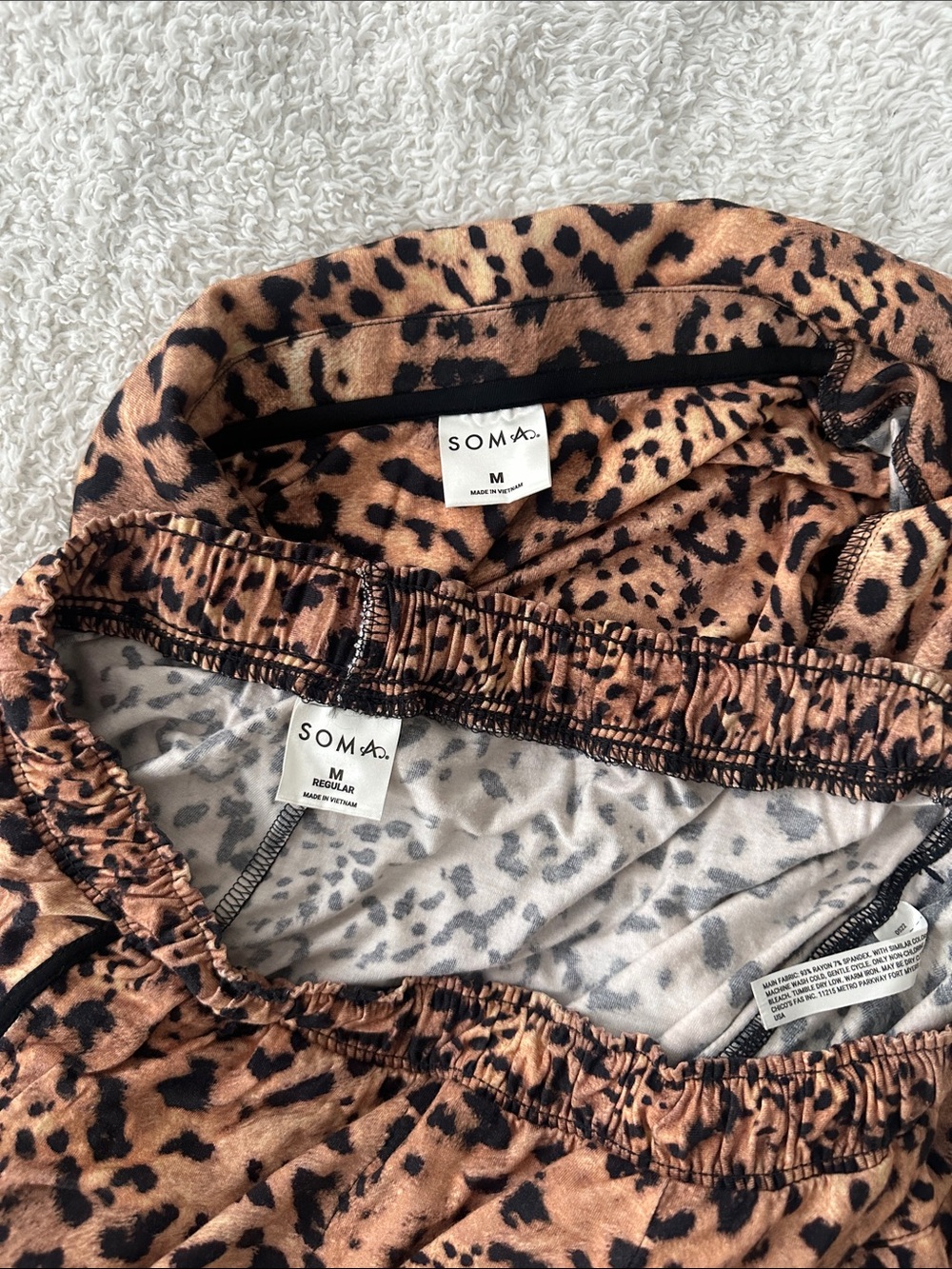Soma Women’s Cool Nights Leopard Print Pajama Set Size M - Picture 6 of 11